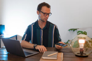 Usar tarjeta de crédito para mejorar historial buró: guía práctica y efectiva